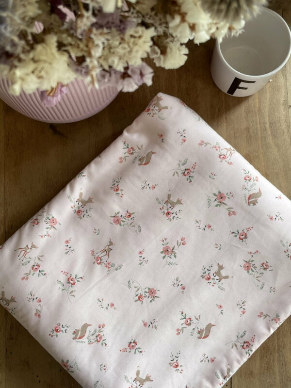 couverture rose pour bébé en coton à motif de biche