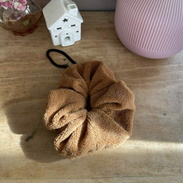 Fleur de douche en bambou éponge de couleur marron