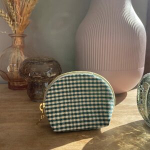 porte monnaie format demi-lune de couleur vert Vichy