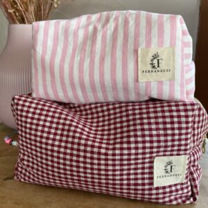 Deux trousse maquillage de la marque Fernande35